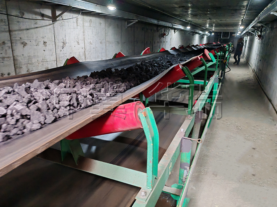 山西平遙客戶皮帶機現場